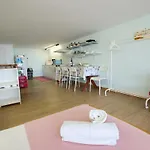 Mary's شقة