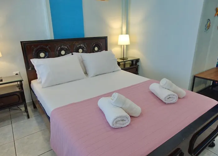 Mary's Апартаменты Толон